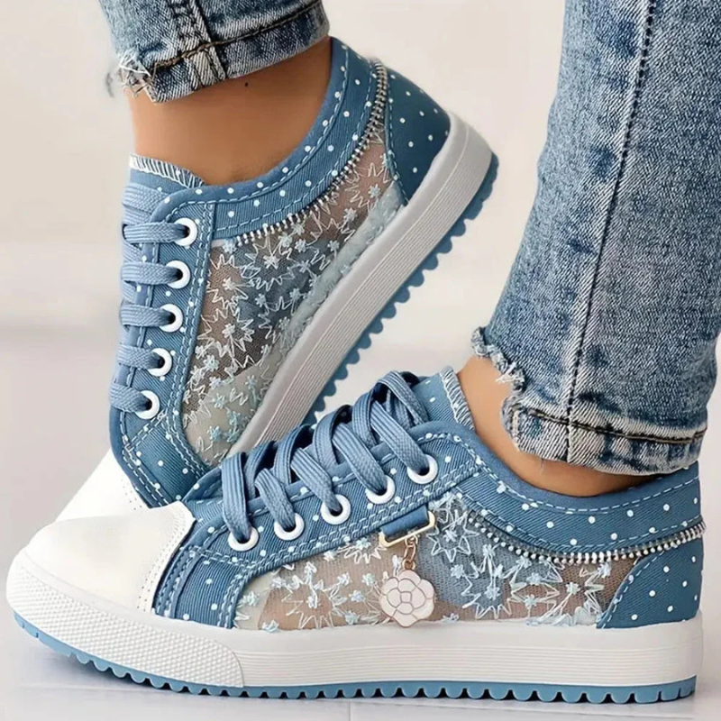 CARO | ELEGANTE DAMEN-SNEAKER MIT FLORALEN DETAILS - Image 1