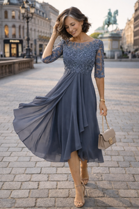 Lea – Elegáns Csipkés Midi Ruha