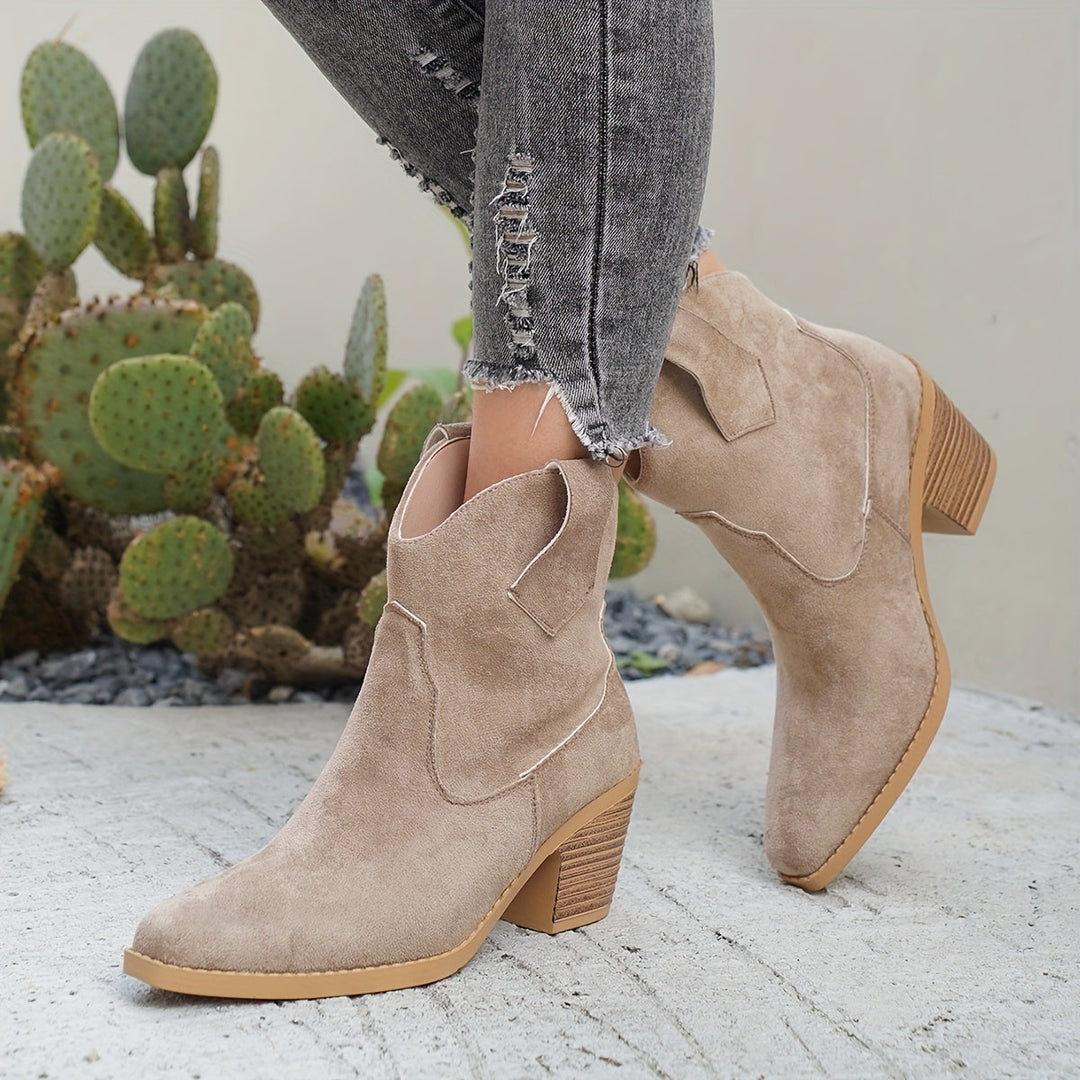 Larissa - Magas sarkú, slip-on bokacsizma