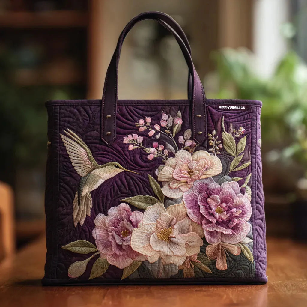 Borsa Imbottita Artigianale Viola con Colibrì e Orchidee - Image 1