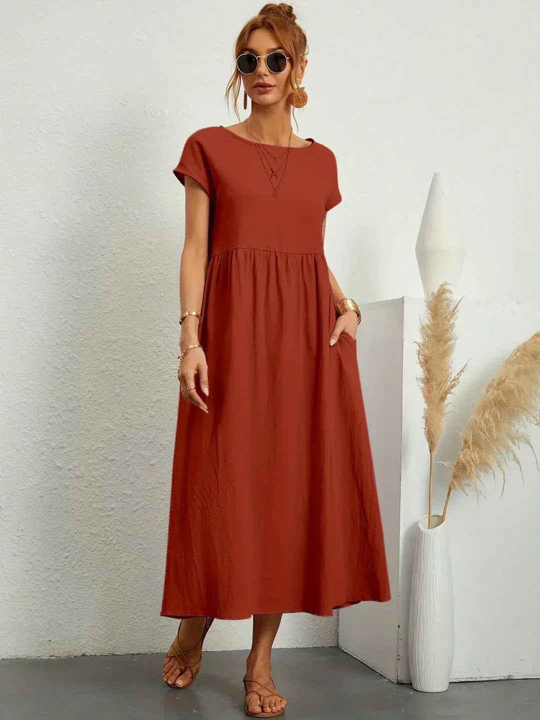 Lana | Légies szabású, időtlen eleganciájú midi ruha
