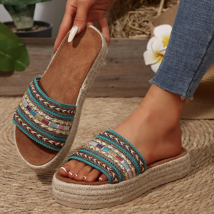 Bella - Stretch Fit Női Papucs