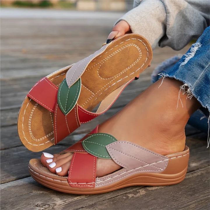Sandy - Stílusos és Puha Slip-On Papucsok