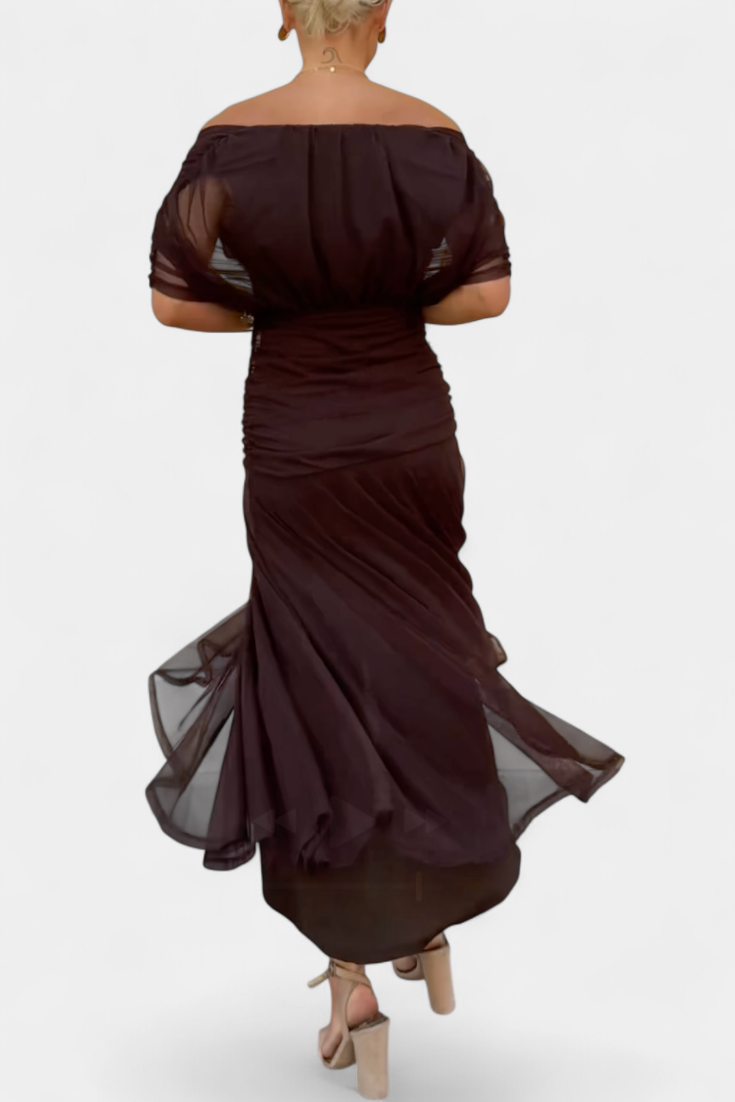 Hannah – Elegáns Virágmintás Maxi Ruha