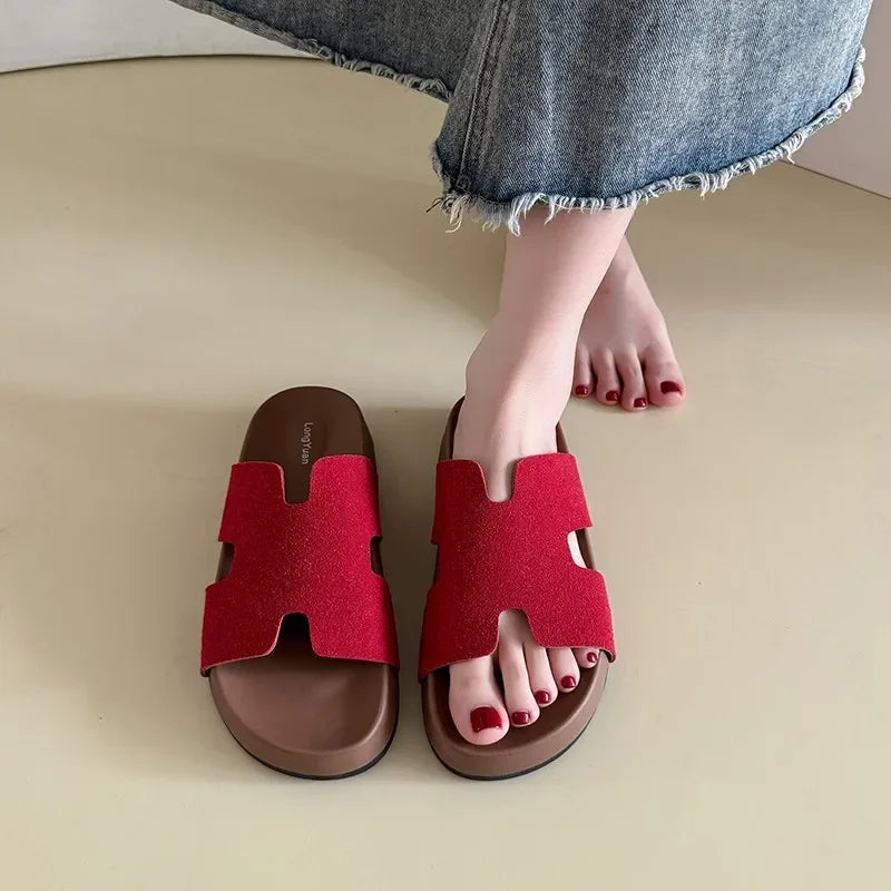 Kayleigh | Puha Talpú Bőr Papucs