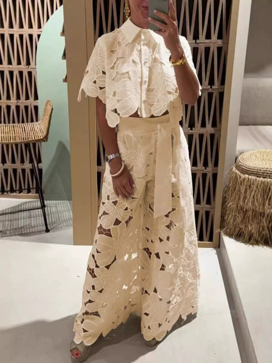 Élira Lace Co-Ord Set - Image 3
