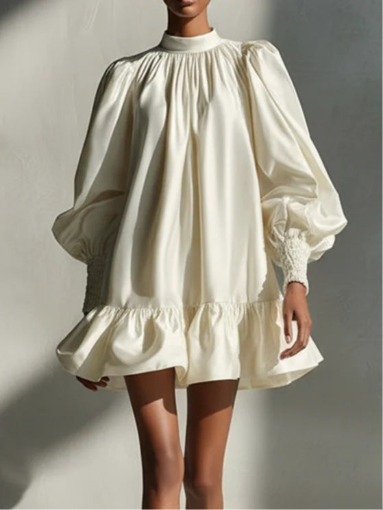 Beige Szatén Puffos Ujjú Mini Ruffled Ruha - Image 1
