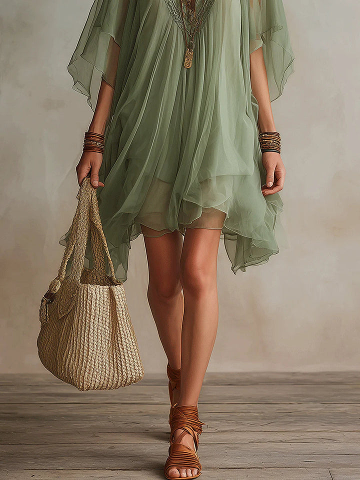 Zöld Chiffon Mini Folyóruha V Kivágással - Image 6