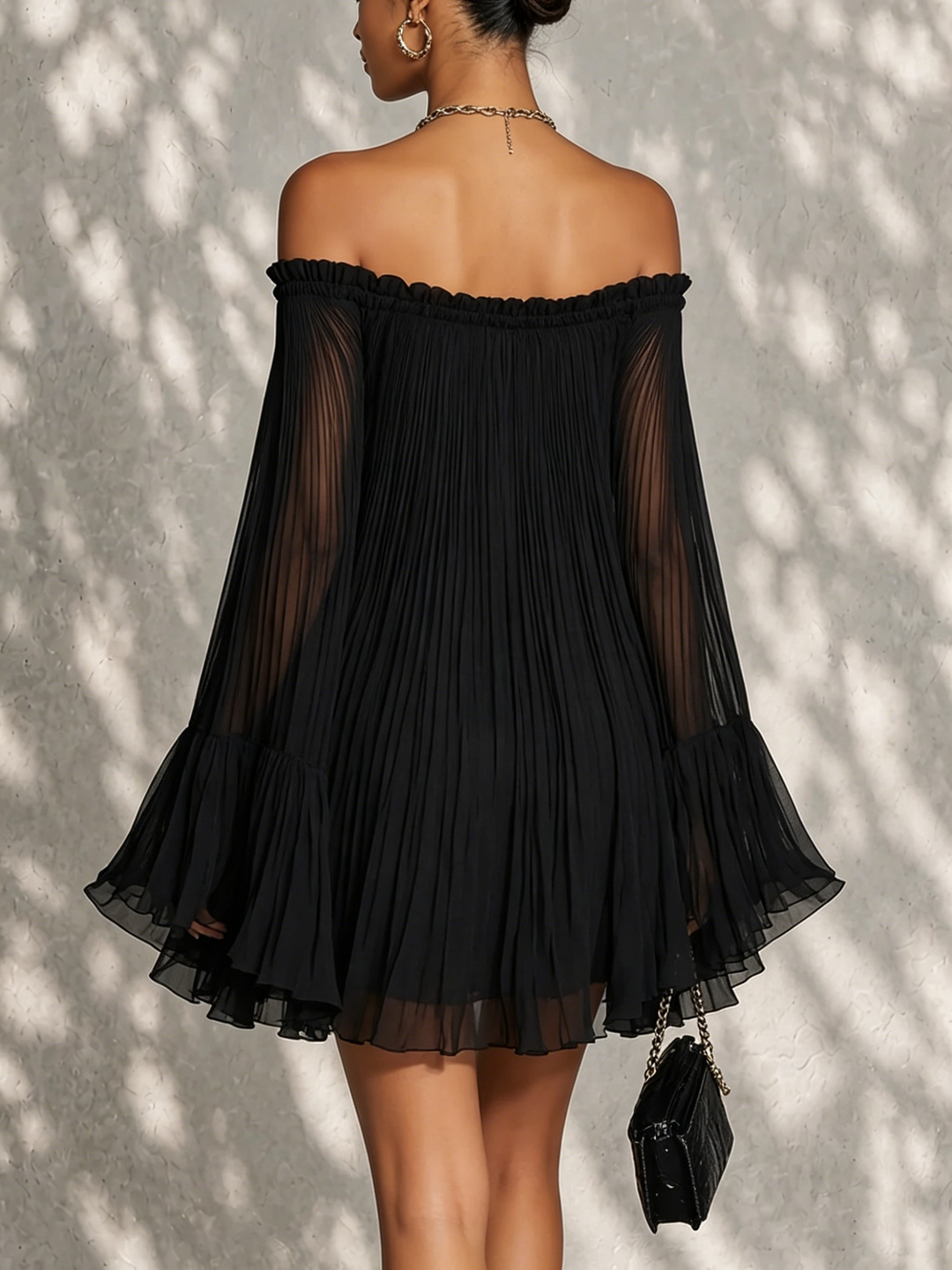 Fekete Mini Ruha Harang Ujjakkal és Off-shoulder Részletekkel - Image 3