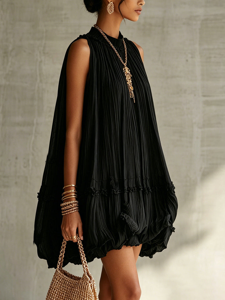 Fekete Chiffon Mini Bubble Ruha Halter Nyakkal és Rávarrott Részletekkel - Image 2