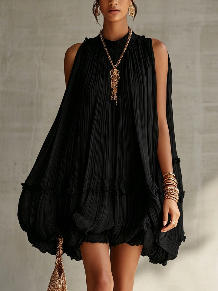 Fekete Chiffon Mini Bubble Ruha Halter Nyakkal és Rávarrott Részletekkel - Image 1