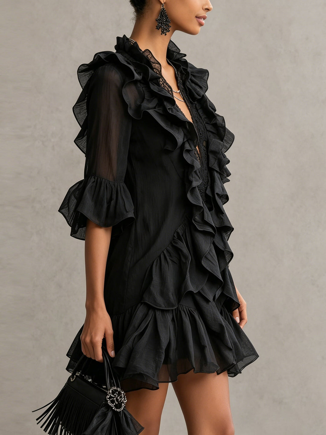 Fekete Chiffon Mini Ruha Rózsákkal - Image 2