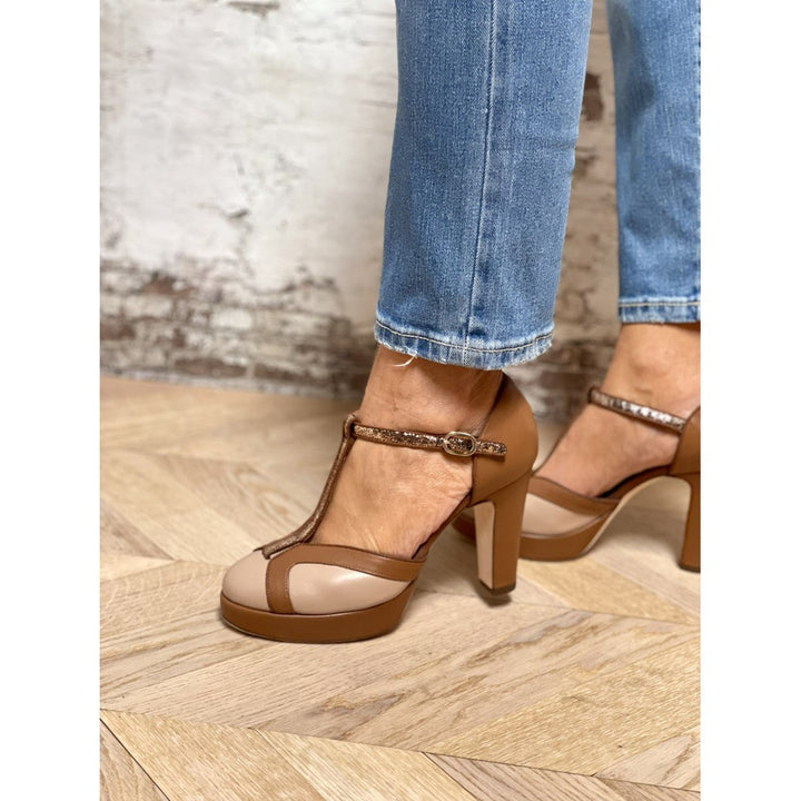 Gisela – T-Strap Magassarkú