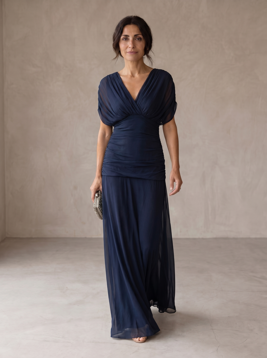 Éva | Elegáns Ruha - Image 1