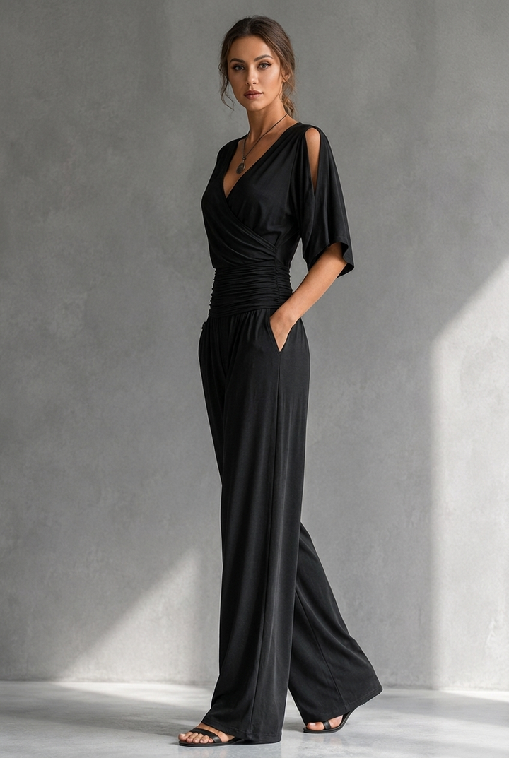 Chiara - Tuta Elegante con Spalle Aperte - Image 4