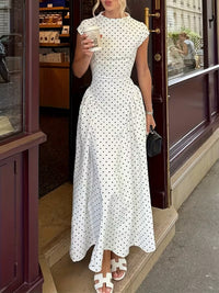 Zsófia | Elegáns Polka Dot Maxi-Ruha
